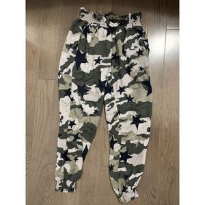 chaser cameo star print joggers sweat pants
